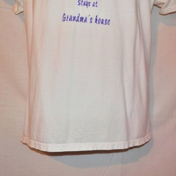 XL Grandmas House What Happens Stays At Top H587 - Picture 5 of 6